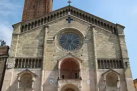 Catedral de Piacenza (1122-1233)