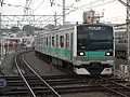 EMU serie E233-2000 arribando a Yoyogi Uehara, Junio 2012