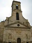 La iglesia de Saint Dagobert (en la plaza)