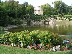 Templo de Leopoldine en el parque