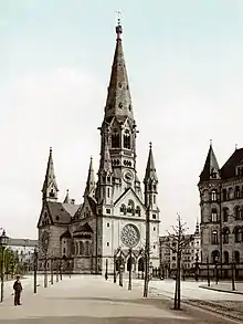 Iglesia del emperador Guillermo (1891-95, actualmente en ruinas) en Berlín (Zustand um 1900)