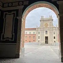 Entrada principal Cuartel de Conde Duque