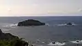 Vista de la isla Erbosa desde el Cabo Peñas (Gozón, Asturias).