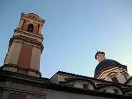 Vista de la iglesia.