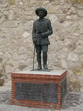 Estatua del comandante de la Legión Francisco Franco Bahamonde