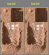 Versiones en color de las fotos que muestran sublimación de hielo, con la esquina inferior izquierda de la trinchera ampliada en las inserciones en la parte superior derecha de las imágenes.