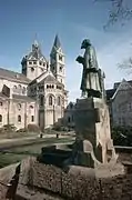 Monumento a Cuypers en la plaza Munster