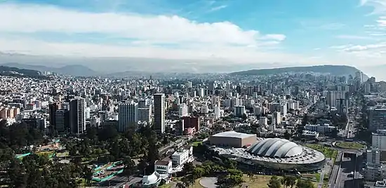 Quito, la segunda capital más alta, además de ser atravesada por la línea equinoccial.