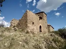 Casa de Fabana (antigua iglesia) en ruinas