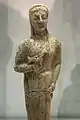 Estatua de divinidad femenina (probablemente Afrodita), siglo VI a. C.