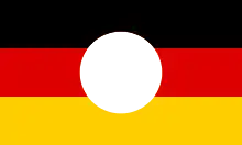 Bandera sin el emblema, usada por quienes apoyaron la reunificación alemana tras la caída del muro de Berlín (1989-1990).