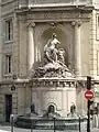 La fuente de Cuvier, en la calle Linnaeus junto al Jardin des Plantes de París,