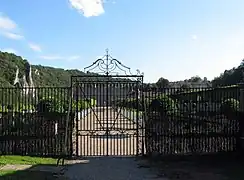 Château y jardines de Freÿr visto desde el norte