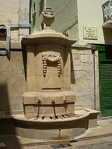 Fuente de la Calle Descalzos