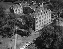 Furman Hall en la Universidad de Vanderbilt, construida en 1905.