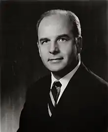 Gaylord Nelson - ecologista y político, fundador del Día de la Tierra, 35º gobernador y más tarde senador de los Estados Unidos por Wisconsin