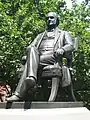 Estatua a George Peabody , Mount Vernon Place, Baltimore, MD