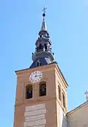 Detalle del chapitel de la torre.