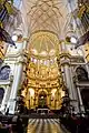 Nave central, capilla mayor y bóvedas de la catedral de Granada.