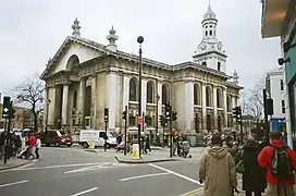 St Alfege, Greenwich(1712-1714), una de las seis grandes iglesias que Nicholas Hawksmoor diseñó en solitario en Londres y sus suburbios