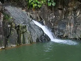 cascada de Acomat