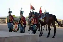 Guardias con uniforme de época