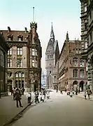 En el medio se encuentra la Marktkirche y a la derecha el Alte Rathaus en 1895