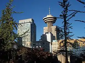 Torre del Harbour Centre (1977) de Vancouver