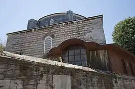 Mezquita Haseki desde la calle