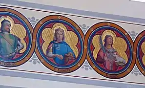 Medallones de los santos de Ferdinand Becker en la capilla