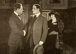 Escena de Her Kingdom of Dreams (1919), con Mahlon Hamilton y Anita Stewart