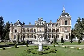 Hermesvilla, palacio regalo del Francisco José I de Austria a su esposa Isabel de Baviera (1882-1886)