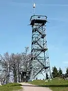 Torre del Blauen (1895) en la cumbre del Blauen