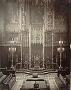 Royal throne en la Cámara de los Lores del palacio de Westminster