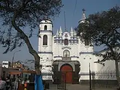 El templo y su atrio