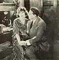 Escena de I Am Guilty (1921), con Louise Glaum y Mahlon Hamilton