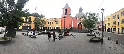 Plazuela de la Buena Muerte y de Trinitarias