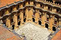 Patio de los Estudios en La Clerecía (Salamanca).