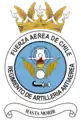 Corvo en la insignia del Regimiento de Artillería Antiaérea y Fuerzas Especiales de la Fuerza Aérea de Chile.