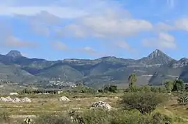 Valle de Ixmiquilpan al centro-oeste del estado.