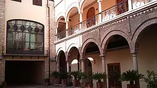 Corral de comedias en el patio del Palacio del Condestable