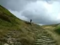 Ascendiendo la escalera de Jacob hacia el punto trigonométrico de Kinder Low