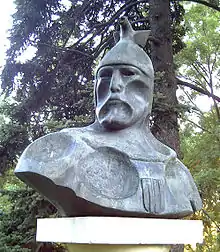 Busto de Jaime I, obra de Nassio Bayarri.