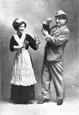 Amalia Isaura y José Moncayo, en «El príncipe casto». Mundo Gráfico, 28 de febrero de 1912. Fotografía de Calvache.