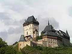 Castillo de Karlstejn (1348-1357)