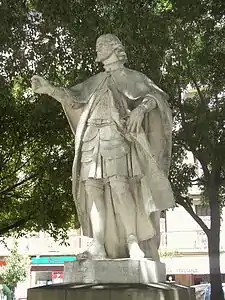 Estatua de Felipe III rey de Navarra