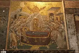 Mosaico de la Dormición de la Virgen en la naos.