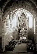 Presbiterio de la Iglesia de la Transfiguración en el Monte Tábor después de la reconstrucción  (foto de Ignác Šechtl)