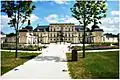 Palacio de L'Huillier-Coburgo, adquirido en 1831, actualmente propiedad del estado húngaro.