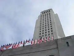 El edificio visto desde la planta baja.